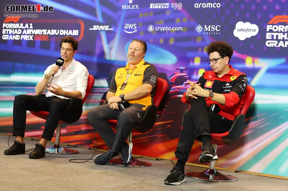 Foto zur News: Toto Wolff (Mercedes), Zak Brown (McLaren) und Mattia Binotto (Ferrari)