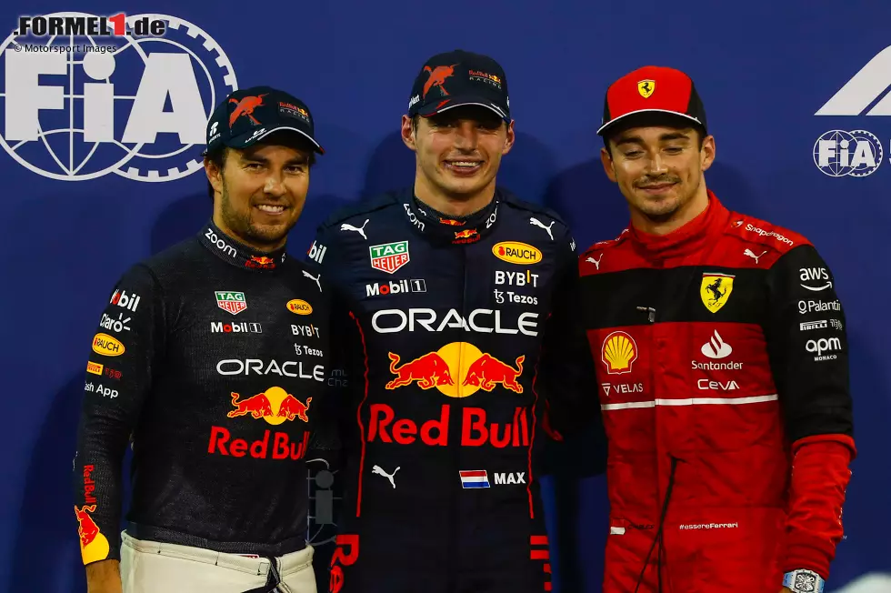 Foto zur News: Sergio Perez (Red Bull), Max Verstappen (Red Bull) und Charles Leclerc (Ferrari)