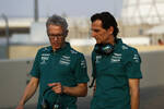 Foto zur News: Mike Krack und Pedro de la Rosa (Aston Martin)