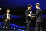 Foto zur News: Mohammed bin Sulayem (FIA) und Charles Leclerc (Ferrari)