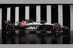 Foto zur News: Haas VF-23 für die Formel 1 2023 (Fahrer: Nico Hülkenberg &amp; Kevin Magnussen)