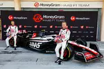 Foto zur News: Nico Hülkenberg (Haas) und Kevin Magnussen (Haas)