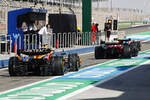 Foto zur News: Guanyu Zhou (Alfa Romeo), Fernando Alonso (Aston Martin) und Lando Norris (McLaren)