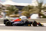 Foto zur News: Sergio Perez (Red Bull)