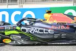 Foto zur News: Sergio Perez (Red Bull)