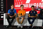 Foto zur News: Logan Sargeant (Williams), Oscar Piastri (McLaren) und Nyck de Vries (AlphaTauri)