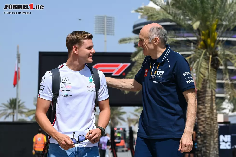 Foto zur News: Mick Schumacher und Franz Tost (AlphaTauri)