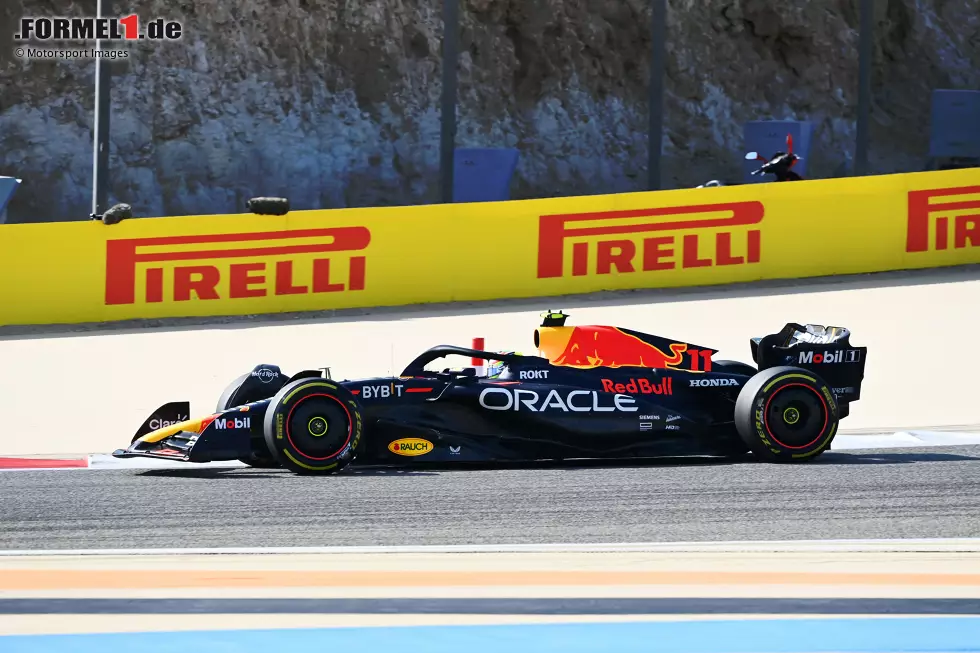 Foto zur News: Sergio Perez (Red Bull)