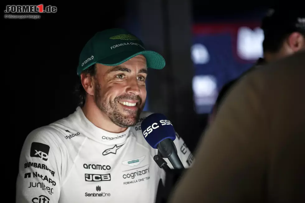 Foto zur News: Fernando Alonso (Aston Martin)