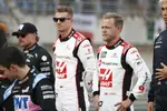 Foto zur News: Nico Hülkenberg (Haas) und Kevin Magnussen (Haas)