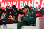 Max Verstappen (Red Bull) und Fernando Alonso (Aston Martin) 