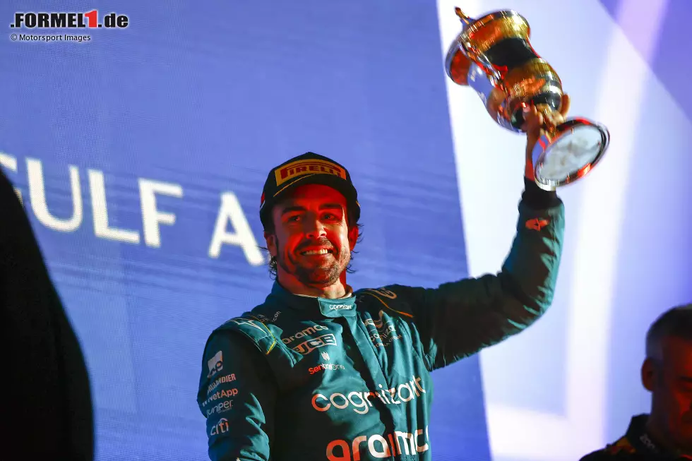 Foto zur News: Fernando Alonso (Aston Martin)