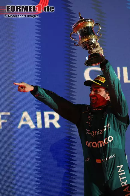 Foto zur News: Fernando Alonso (Aston Martin)