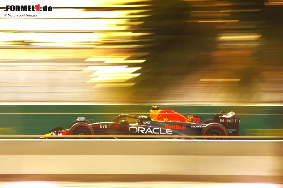 Foto zur News: Sergio Perez (Red Bull)