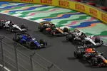 Foto zur News: Alexander Albon (Williams), Max Verstappen (Red Bull), Yuki Tsunoda (AlphaTauri) und Lando Norris (McLaren)