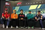 Foto zur News: Guanyu Zhou (Alfa Romeo), Charles Leclerc (Ferrari), Oscar Piastri (McLaren), Fernando Alonso (Aston Martin) und Max Verstappen (Red Bull)