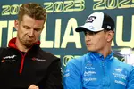 Foto zur News: Nico Hülkenberg (Haas) und Logan Sargeant (Williams)