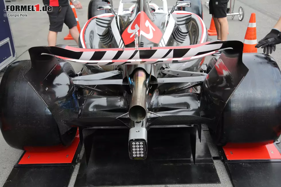 Foto zur News: Haas VF-23