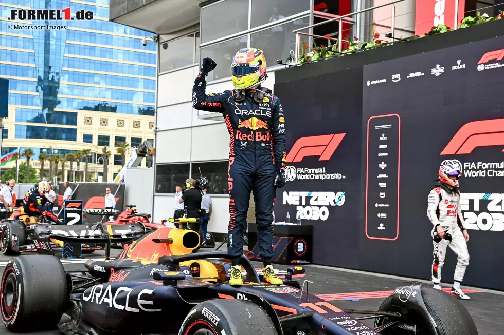 Foto zur News: Sergio Perez (Red Bull)