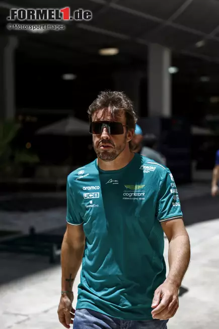 Foto zur News: Fernando Alonso (Aston Martin)