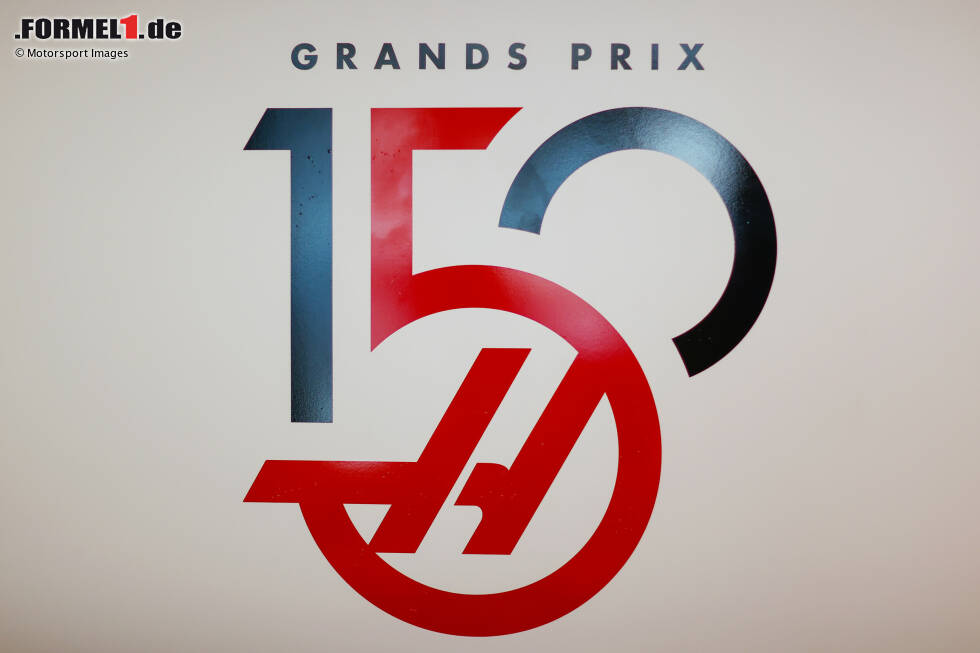 Foto zur News: Haas-Logo zum 150. Grand Prix in der Formel 1