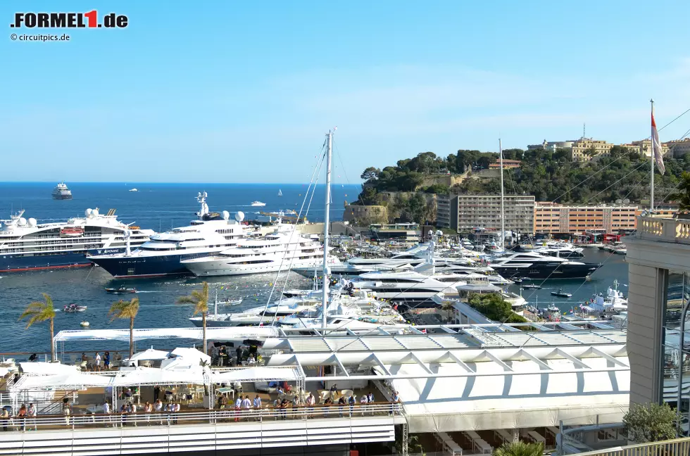 Foto zur News: Blick auf den Hafen in Monaco