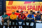 Foto zur News: Lance Stroll (Aston Martin), Lando Norris (McLaren), Carlos Sainz (Ferrari), Logan Sargeant (Williams) und Nyck de Vries (AlphaTauri)