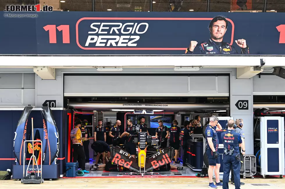 Foto zur News: Sergio Perez (Red Bull)