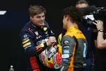 Foto zur News: Max Verstappen (Red Bull) und Lando Norris (McLaren)