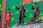 Foto zur News: Max Verstappen (Red Bull) und Sergio Perez (Red Bull)