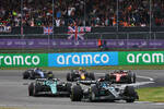 Foto zur News: George Russell (Mercedes), Fernando Alonso (Aston Martin) und Carlos Sainz (Ferrari)