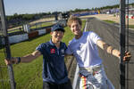 Foto zur News: Yuki Tsunoda (AlphaTauri) und Sebastian Vettel