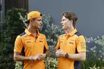 Foto zur News: Oscar Piastri (McLaren) und Lando Norris (McLaren)