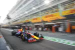 Foto zur News: Sergio Perez (Red Bull)