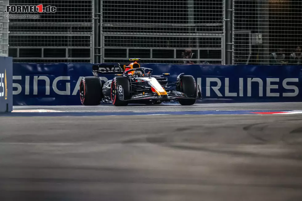 Foto zur News: Sergio Perez (Red Bull)