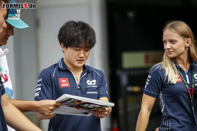 Foto zur News: Formel-1-Liveticker: Ferrari oder McLaren, wer ist Herausforderer Nr. 1?