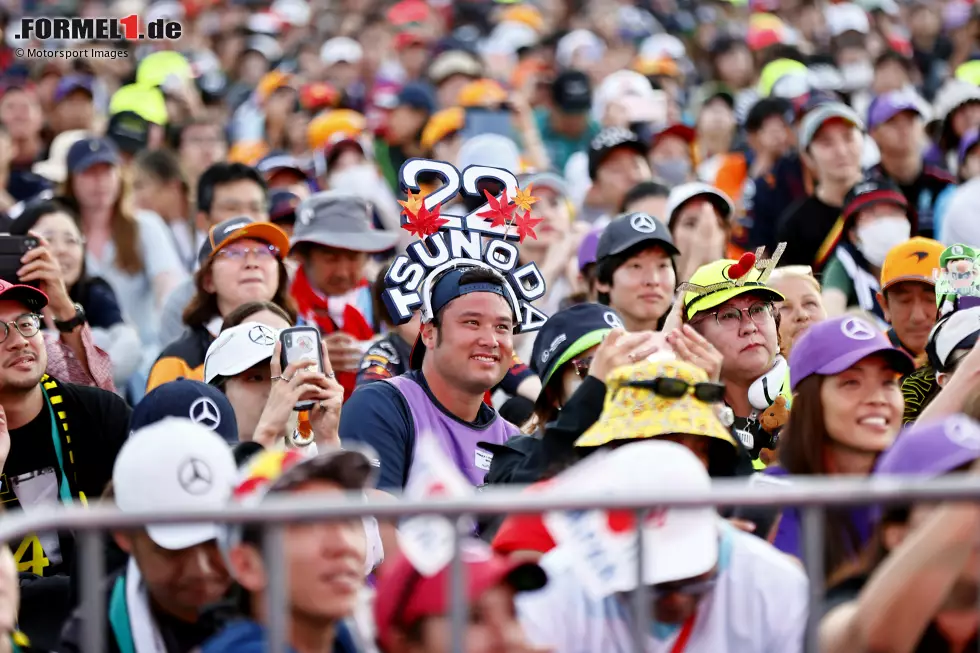 Foto zur News: Fans in Suzuka