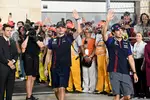 Foto zur News: Max Verstappen (Red Bull) und Sergio Perez (Red Bull)