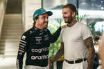 Foto zur News: Fernando Alonso (Aston Martin) mit David Beckham