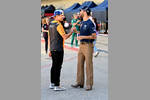 Foto zur News: Lando Norris (McLaren) und Daniel Ricciardo