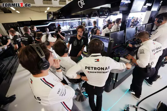 Foto zur News: Formel-1-Liveticker: Wann holt Mercedes auf die Spitze auf?