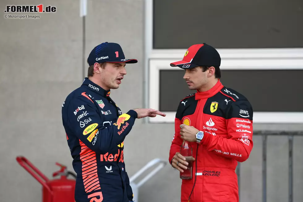 Foto zur News: Charles Leclerc (Ferrari) und Max Verstappen (Red Bull)