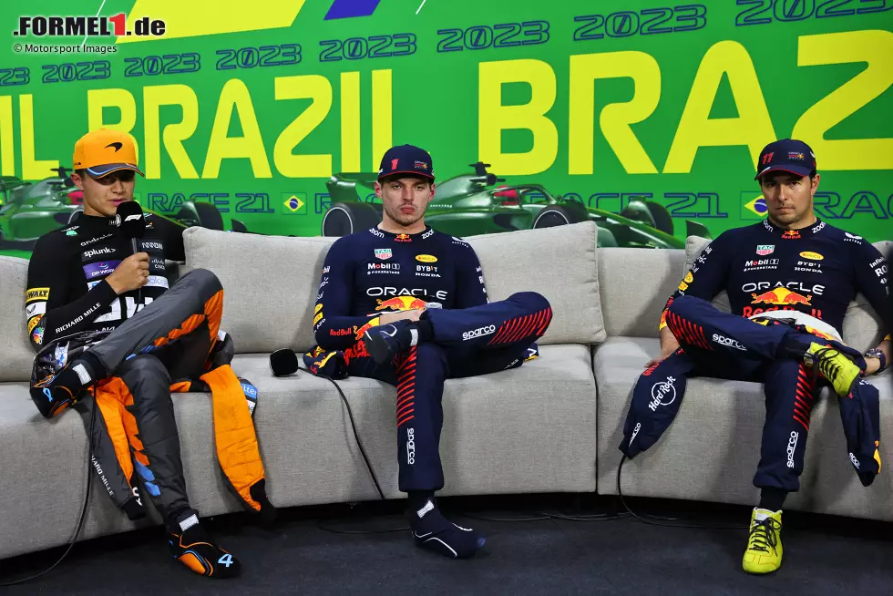 Foto zur News: Lando Norris (McLaren), Max Verstappen (Red Bull) und Sergio Perez (Red Bull)