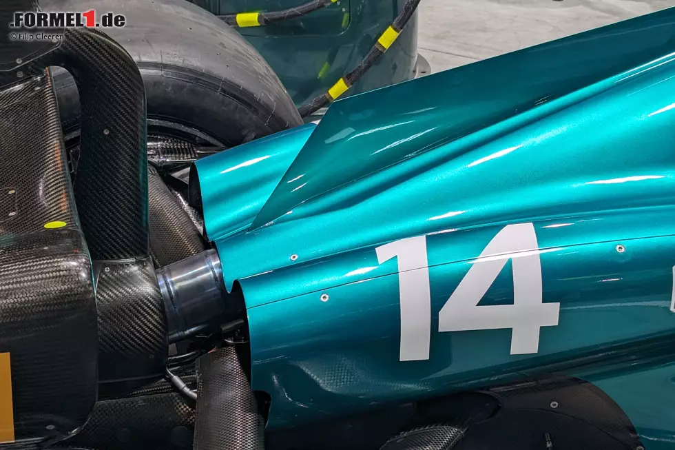 Foto zur News: Aston Martin AMR23