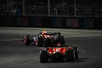 Sergio Perez (Red Bull) und Charles Leclerc (Ferrari) 