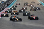 Foto zur News: Max Verstappen (Red Bull), Charles Leclerc (Ferrari), Oscar Piastri (McLaren), Lando Norris (McLaren) und George Russell (Mercedes)