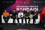 Foto zur News: Zak Brown (McLaren), Bruno Famin (Alpine), Laurent Mekies (Racing Bulls), Alessandro Alunni-Bravi (Sauber), Christian Horner (Red Bull)