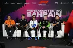 Foto zur News: Zak Brown (McLaren), Bruno Famin (Alpine), Laurent Mekies (Racing Bulls), Alessandro Alunni-Bravi (Sauber), Christian Horner (Red Bull)