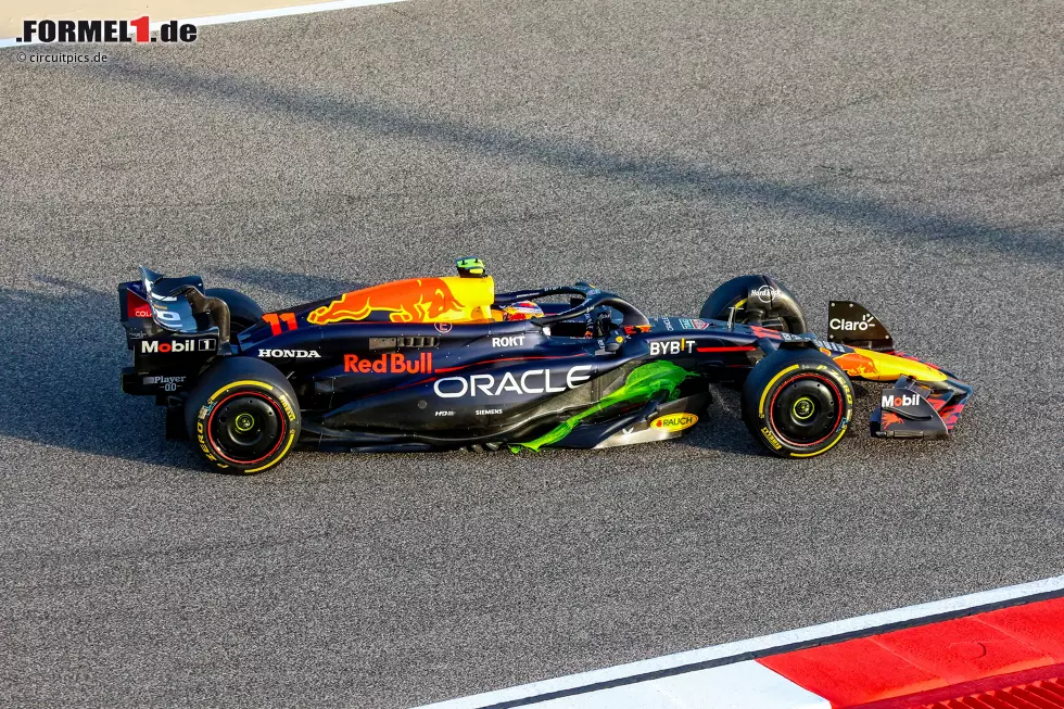 Foto zur News: Sergio Perez (Red Bull)