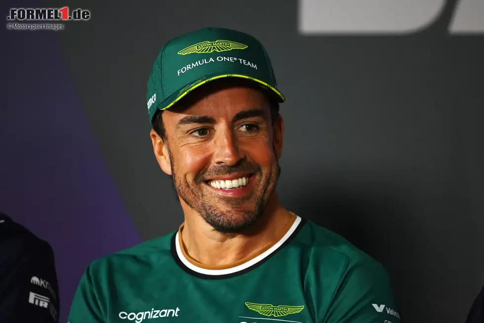 Foto zur News: Fernando Alonso (Aston Martin)